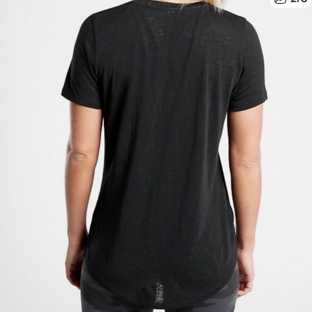 Athleta Breezy Scoop V Neck T Shirt Gray/Black Tunic Length M NEW - Picture 8 of 8